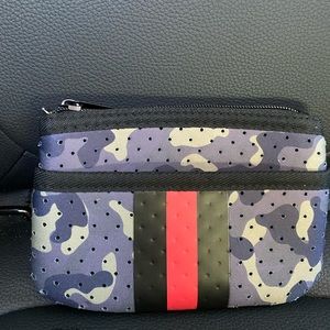 Neoprene coin purse